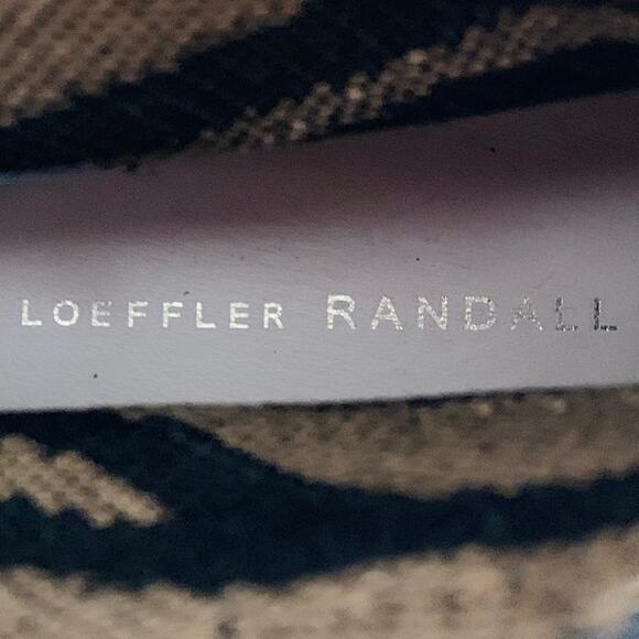 LOEFFLER RANDALL Size 12 Black Brown Tiger Knit Lace Up Ankle Boots - Picture 6 of 7